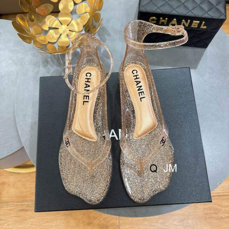 Picture of Chanel Shoes _SKUChanelsz35-40JX06012493